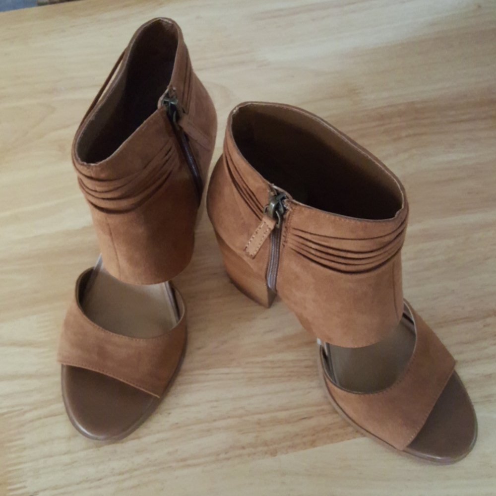 NEW IN BOX.  Crown Vintage shoes - Picture 6 of 8